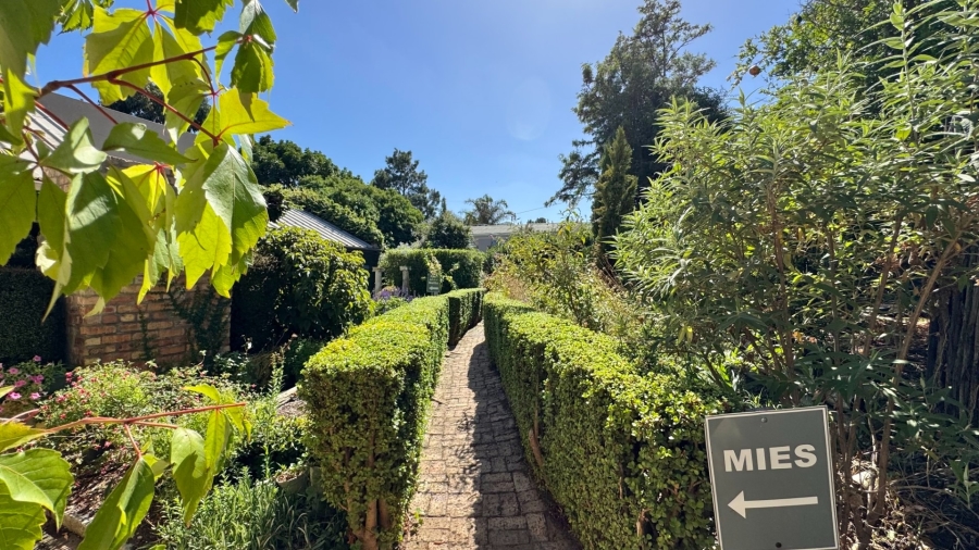 5 Bedroom Property for Sale in Caledon Western Cape